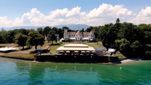 Mariage au bord du lac